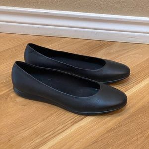Ecco Ballerina Flats